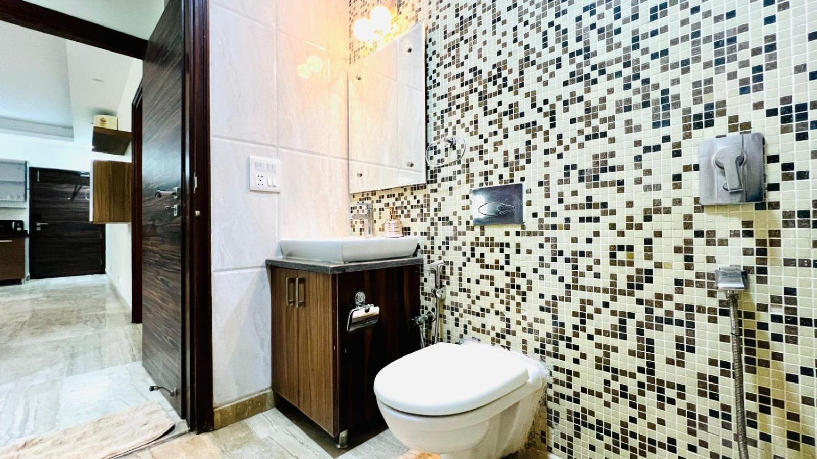 Olive Serviced Apartments - New Friends Colony Νέο Δελχί Εξωτερικό φωτογραφία